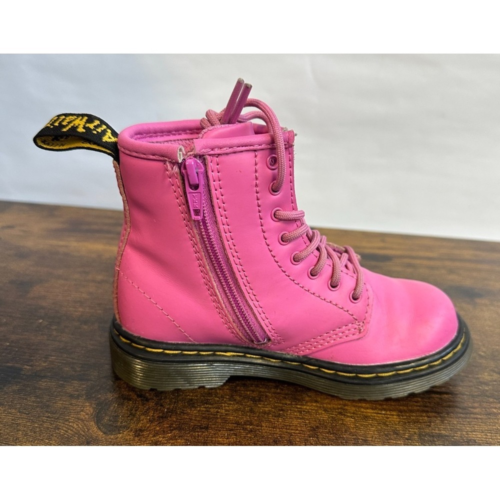 Dr Martens Delaney Hot Pink Leather Kids Boots Side Zip US 9 Toddler 31285 - Picture 3 of 16